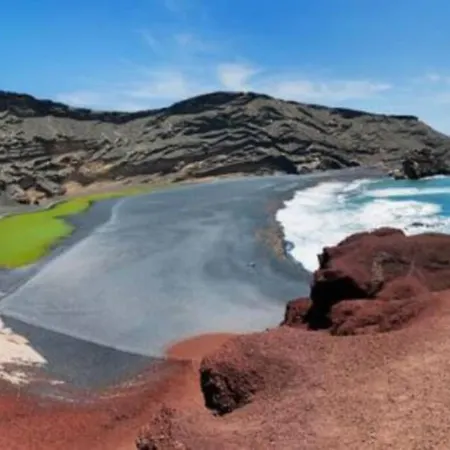 Semesterbostad Ocean Breeze